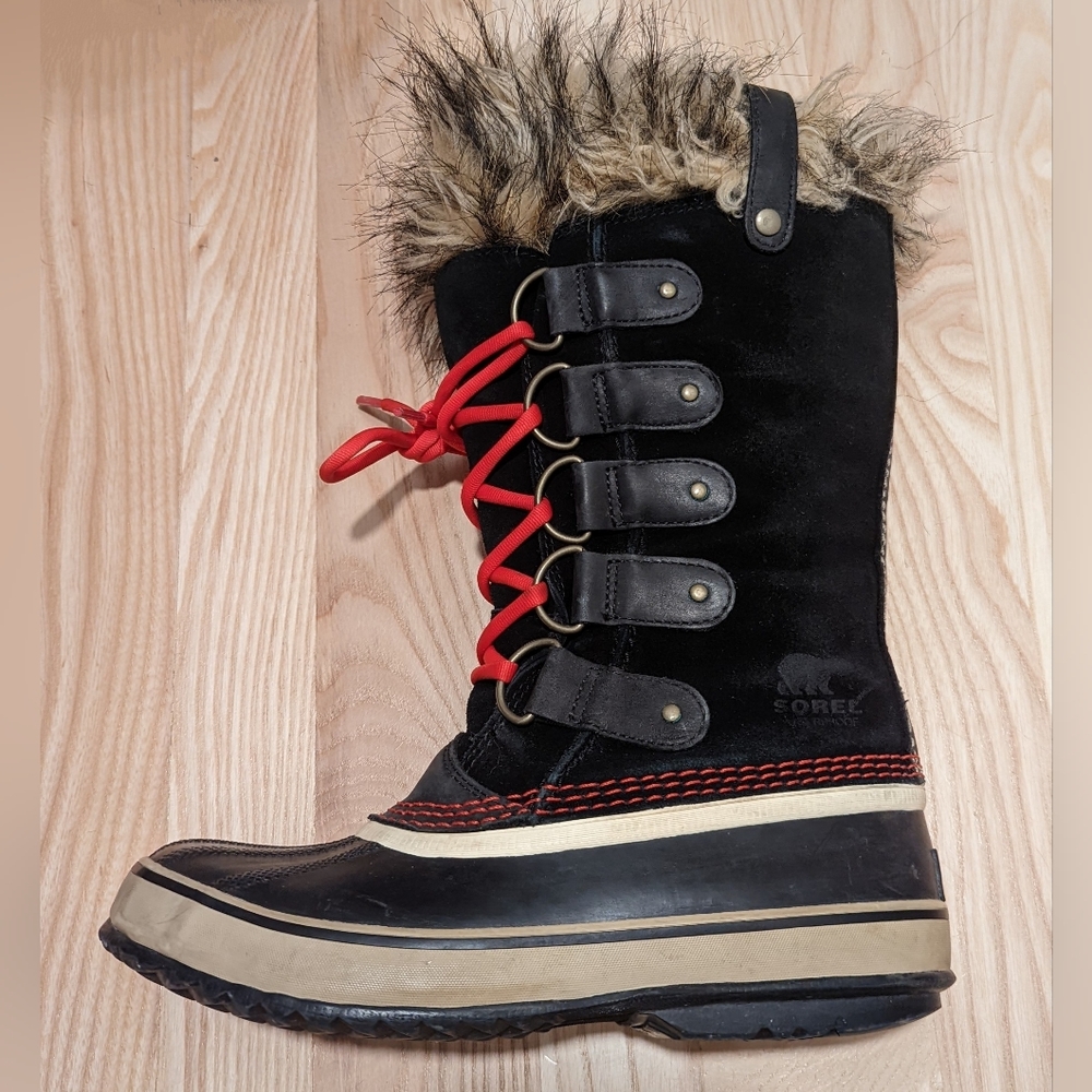 Sorel Joan of Arctic Boots